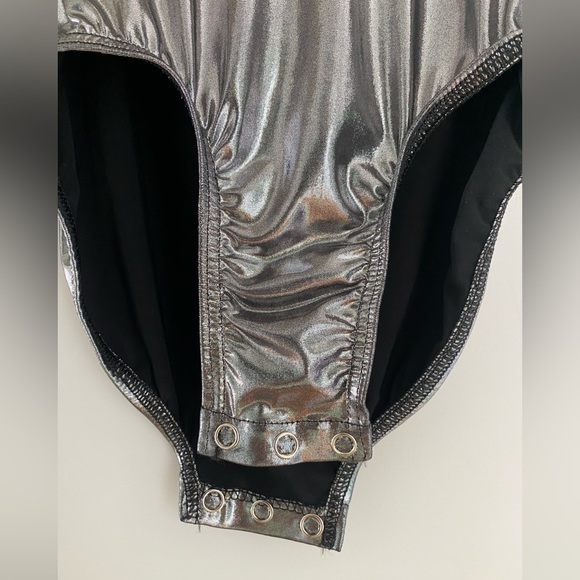 Metallic silver high neck bodysuit - Picture 2 of 7